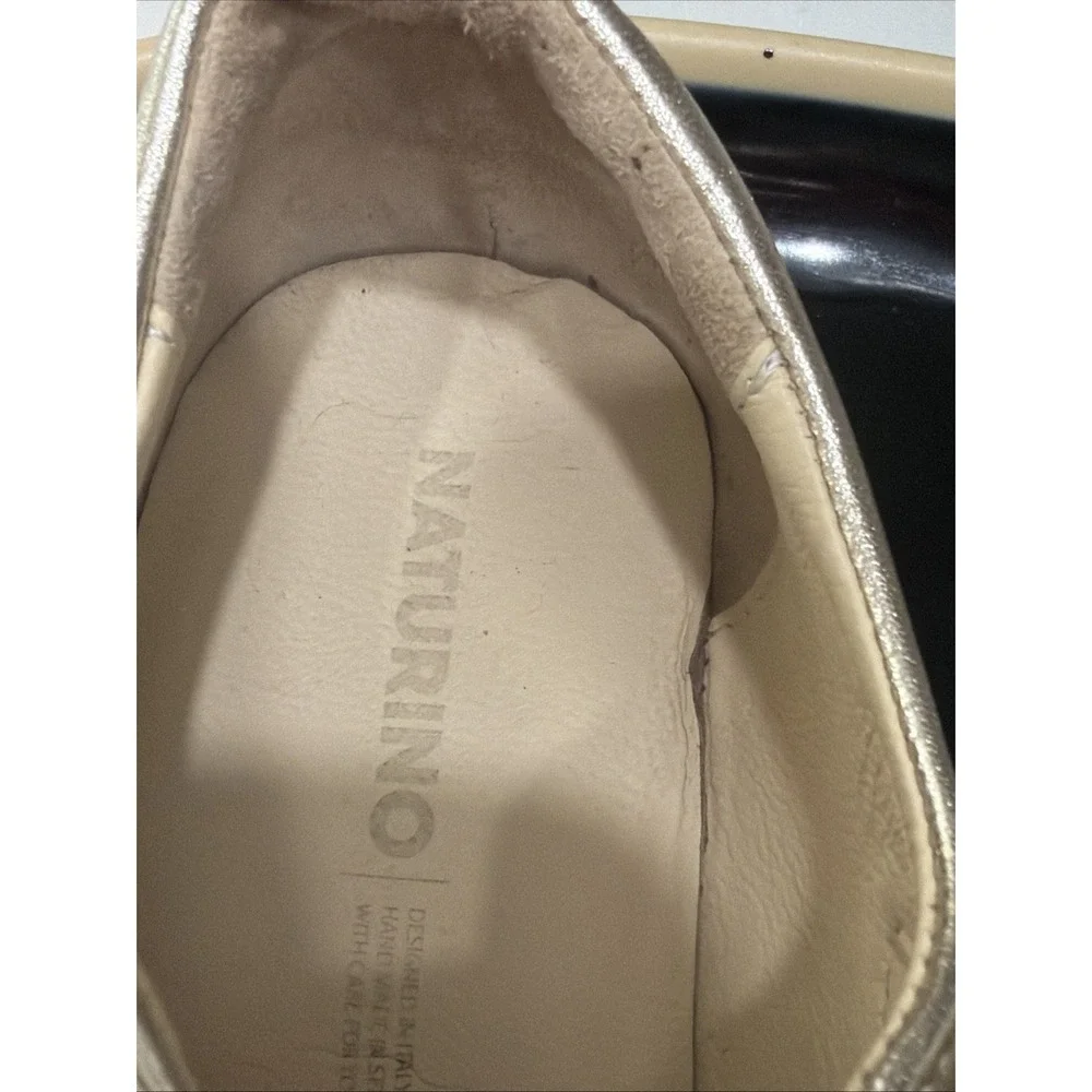 Naturino Girls Gold Leather Mary Janes  Size 37 US Size 5.5